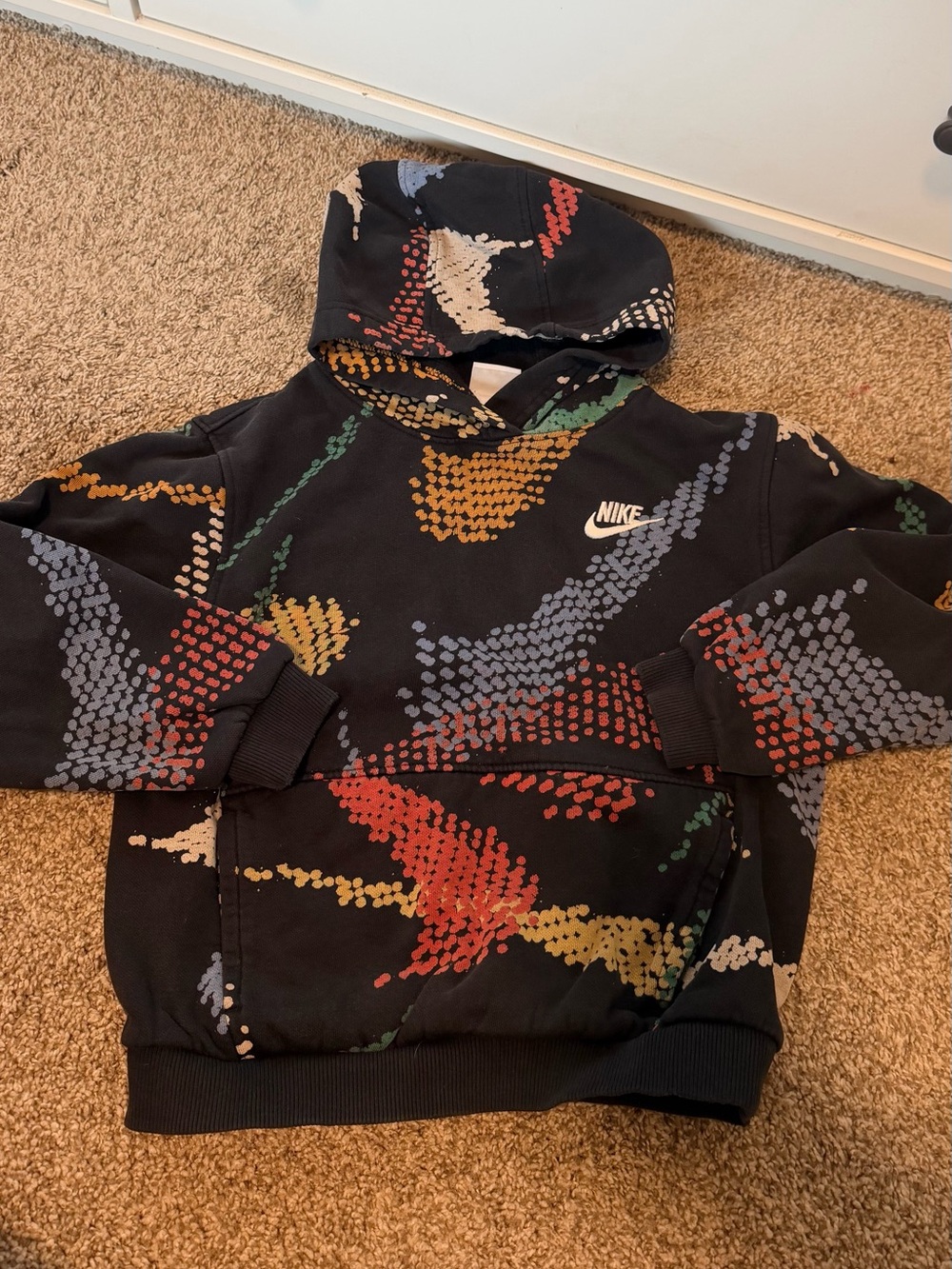 Nike swoosh hoodie youth medium